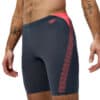 בגד ים שחייה של Speedo לגברים עם עיצוב מודרני וצבעים מרהיב.
